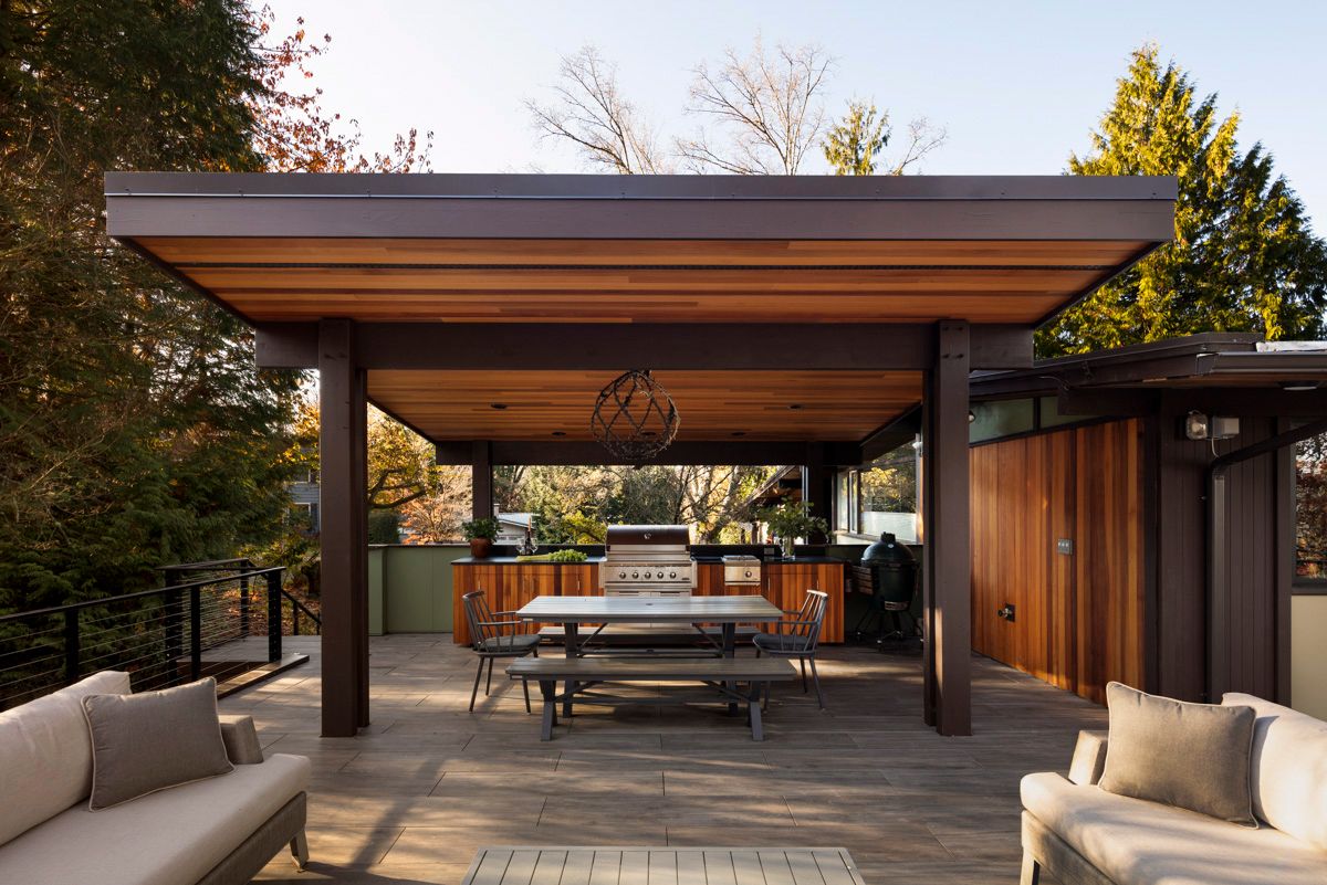 graham-deck-and-bath---addition