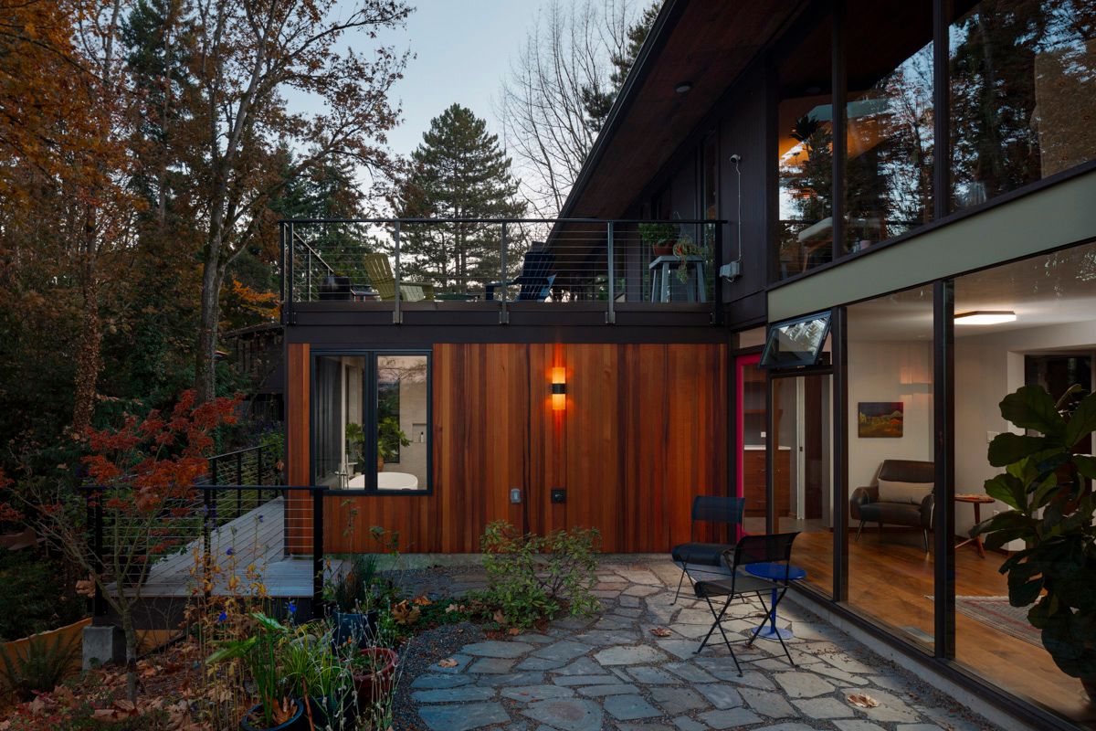 Image from graham-deck-and-bath---addition