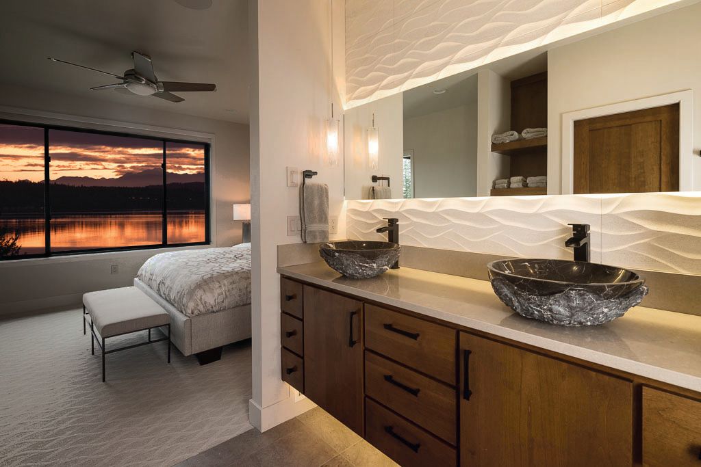 Image from holbeck-home