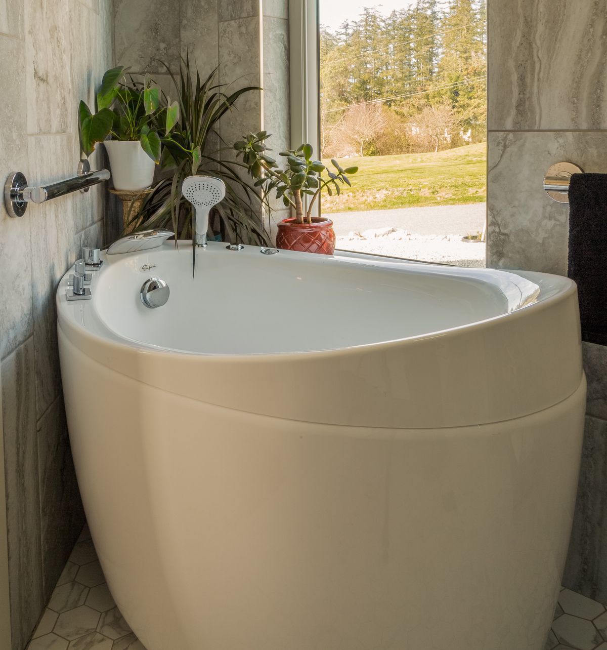 Image from bloom-residence