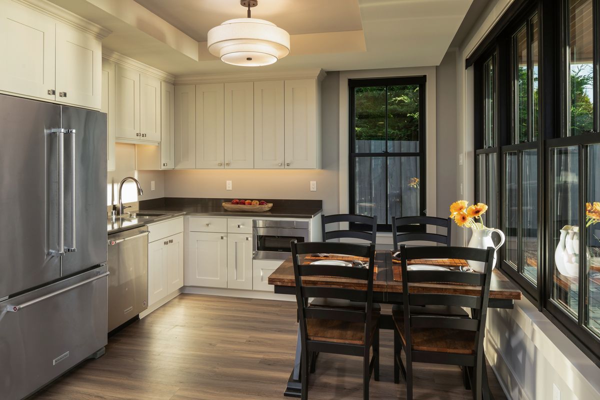 Image from mortensen-residence